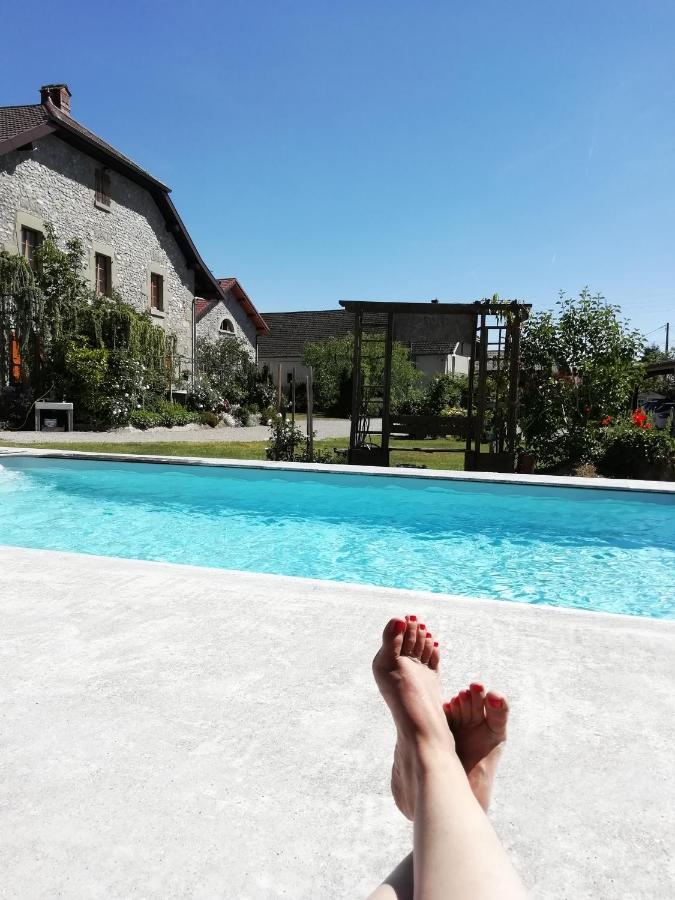 Escapade Champetre Bed & Breakfast Hauteville-sur-Fier Eksteriør bilde