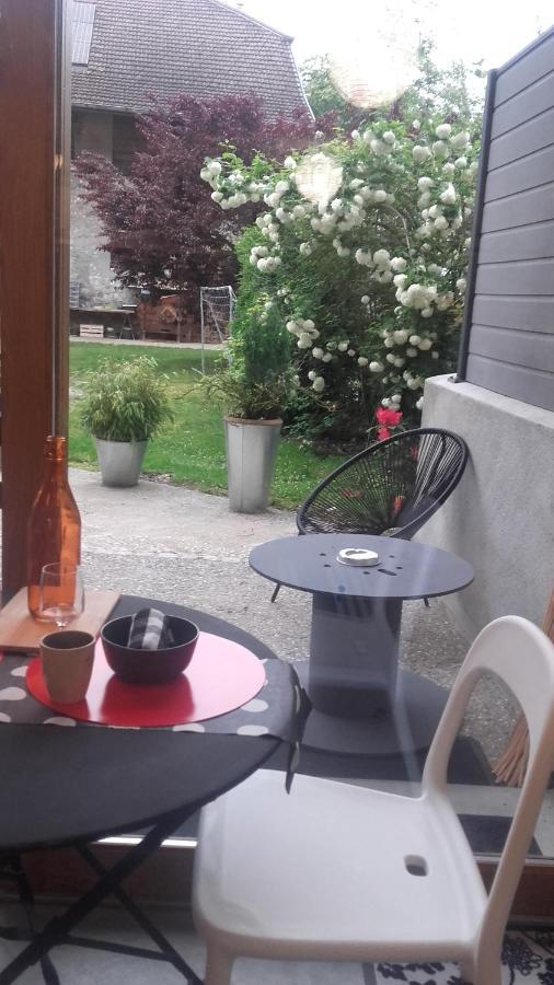 Escapade Champetre Bed & Breakfast Hauteville-sur-Fier Eksteriør bilde