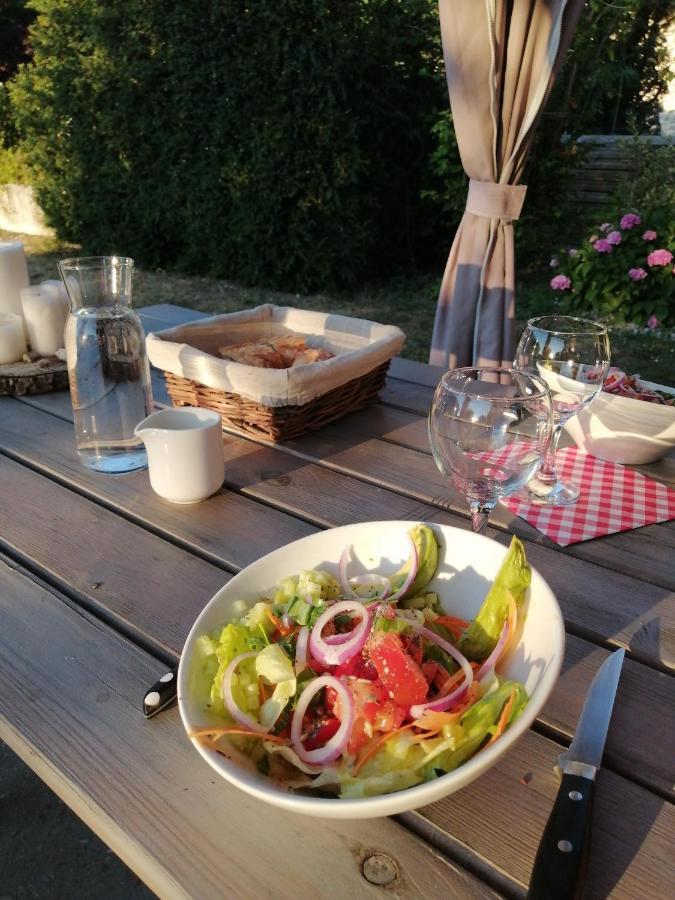 Escapade Champetre Bed & Breakfast Hauteville-sur-Fier Eksteriør bilde